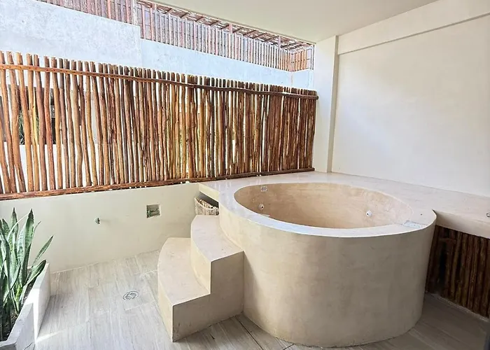 Estudio Con Jacuzzi Privado
